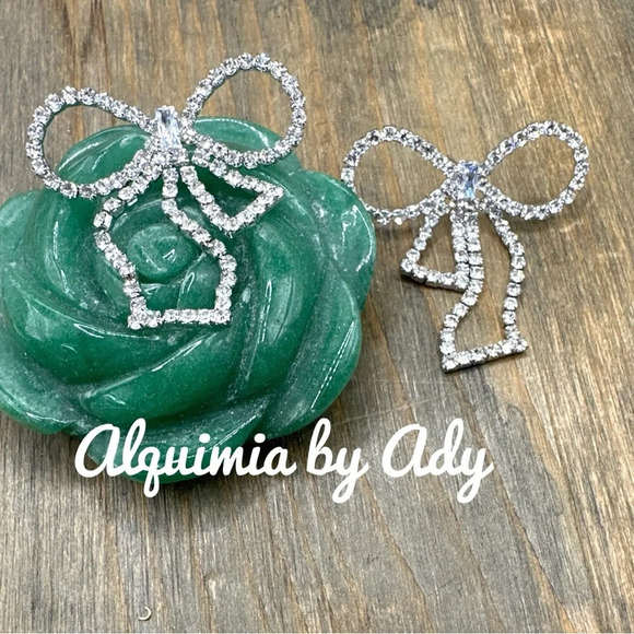 Rhinestones cocktail bow big stud earrings/night out - Picture 1 of 1